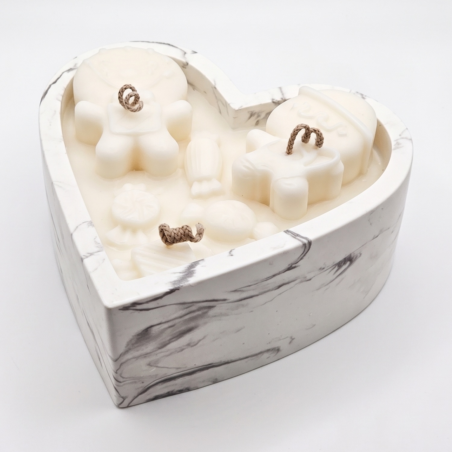 Kerze Winterlicher Lebkuchen - Weiß / Silber / Winterzauber